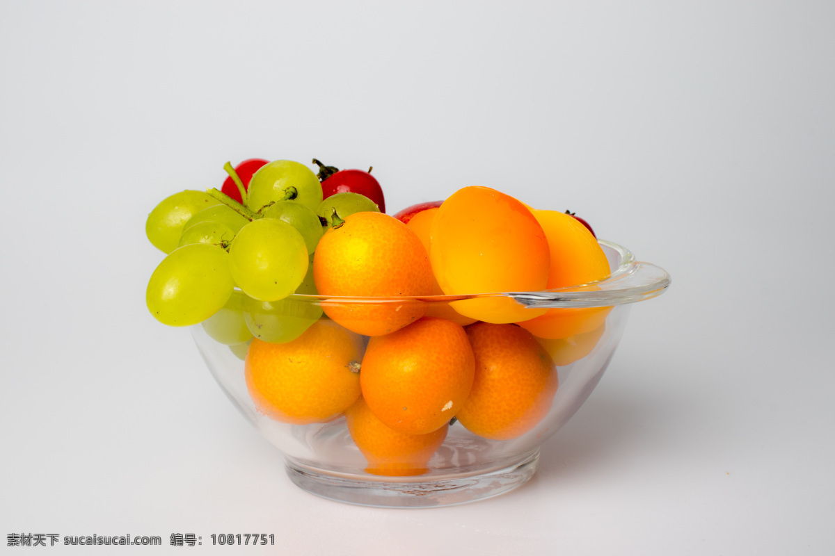 玻璃 碗 水果 食物 玻璃碗 绿色 提子 金桔 白底 元素