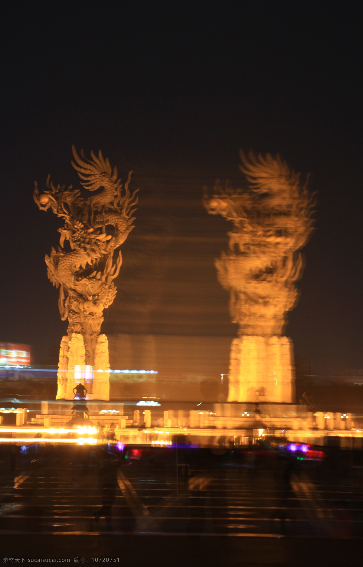 龙城 幻影 夜景 月色 龙形雕塑