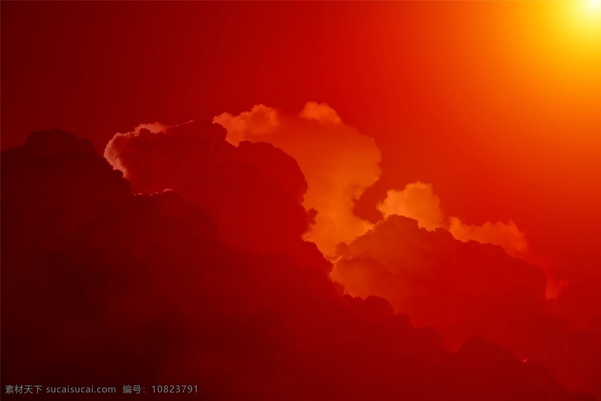 火烧云 红色背景 天空 云朵 云层 太阳 阳光 自然风景 红色 背景 创意 高清 简单 简约 大气 清新 壁纸 电脑壁纸 桌面 电脑桌面 海报 设计素材 拍摄 摆拍 1920px 自然景观