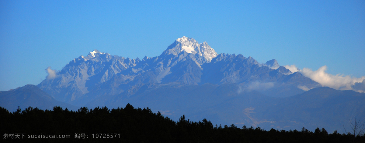 玉龙雪山 丽江 高原 阳光 顶峰 蓝天 云 山巅 旅游摄影 国内旅游