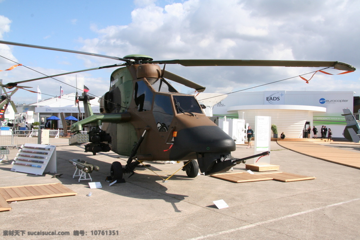 直升机 飞行 航空 航天 军事 军事武器 武器 现代科技 直升飞机 展览 防务 武装直升机 家居装饰素材 展示设计