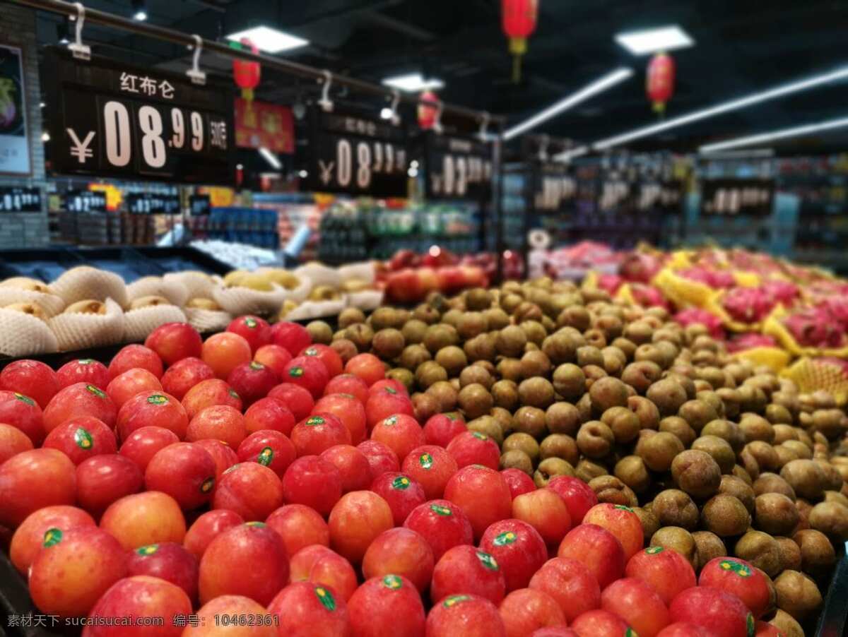 超市 水果 红布 李 红布李 新鲜 食材 生鲜 超市图片 配图 特写 货架陈列 堆头陈列 超市素材 生物世界