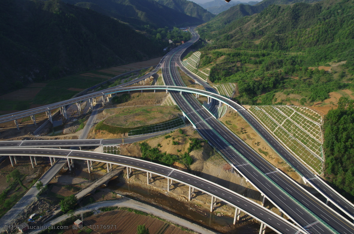 高速公路 公路 鸟瞰高速公路 互通公路 互通高速公路 自然景观 建筑景观