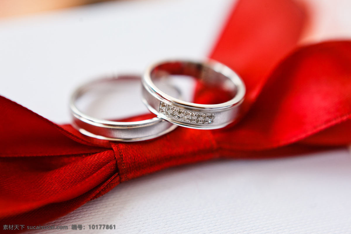 结婚戒指 戒指 婚礼 钻戒 温馨 浪漫 珠宝服饰 生活百科 红色