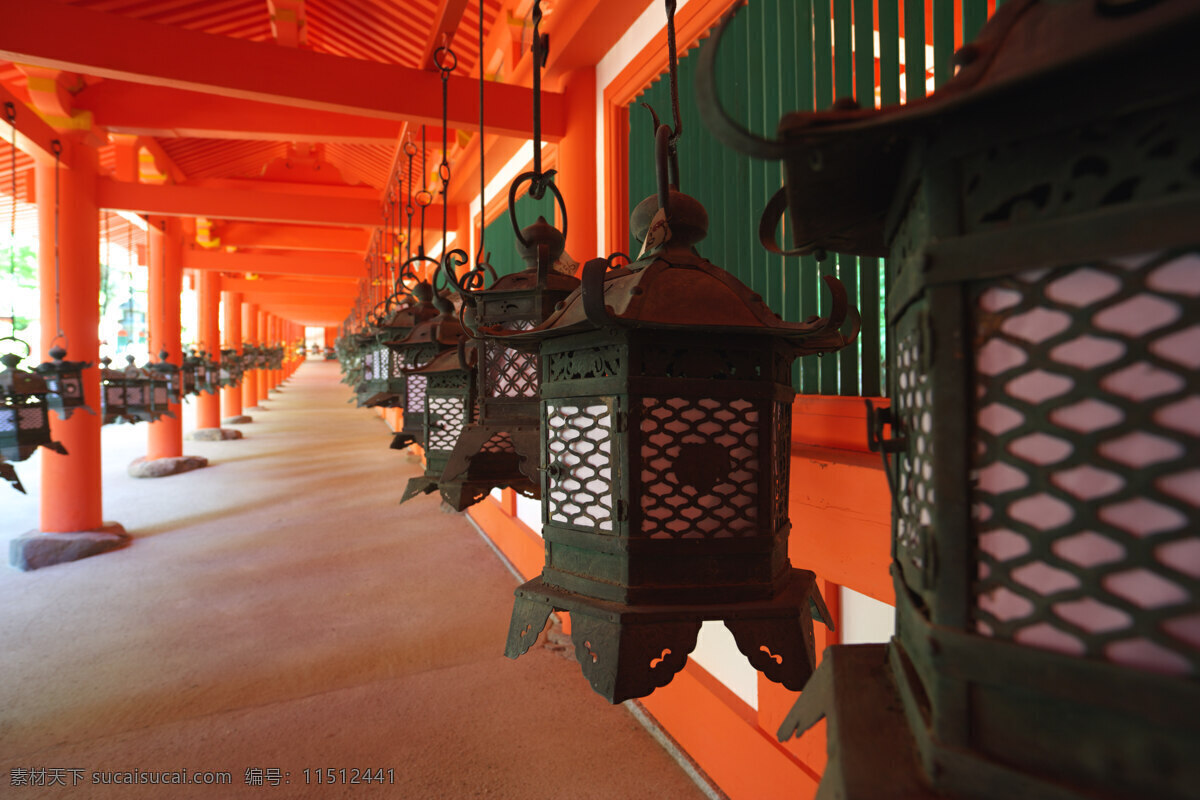 奈良 春日 大社 回廊 传统 灯笼 红色 日本 摄影图库 文化艺术 喜庆 宗教信仰