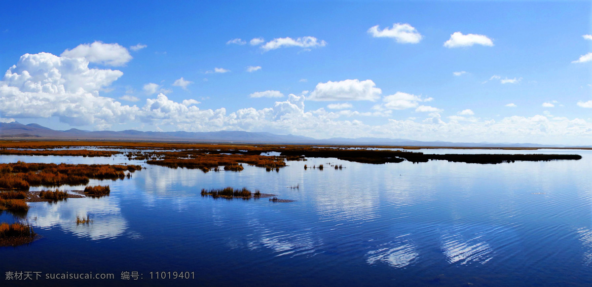 湿地蓝天 蓝天 白云 湖波 湿地 草甸 自然风景 自然景观