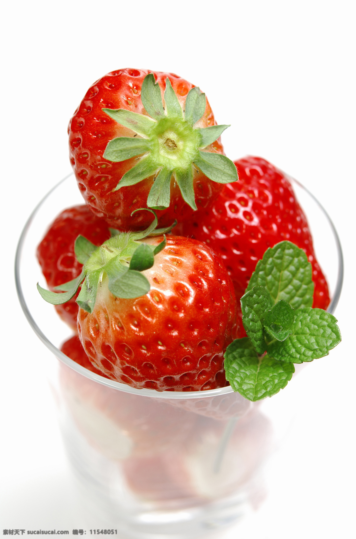 草莓069 草莓 草莓图片 草莓素材 草莓高清图片 草莓图片素材 水果 水果蔬菜 餐饮美食 白色