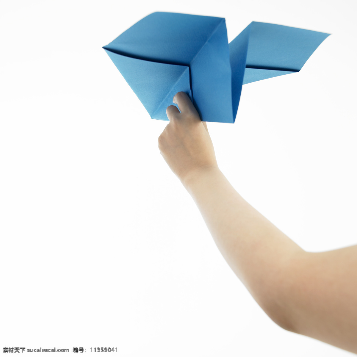 梦想起航 其他人物 人物图库 纸飞机 纸 飞机图片 玩纸飞机 蓝色纸飞机 手拿纸飞机 童年玩具 手势表达 psd源文件