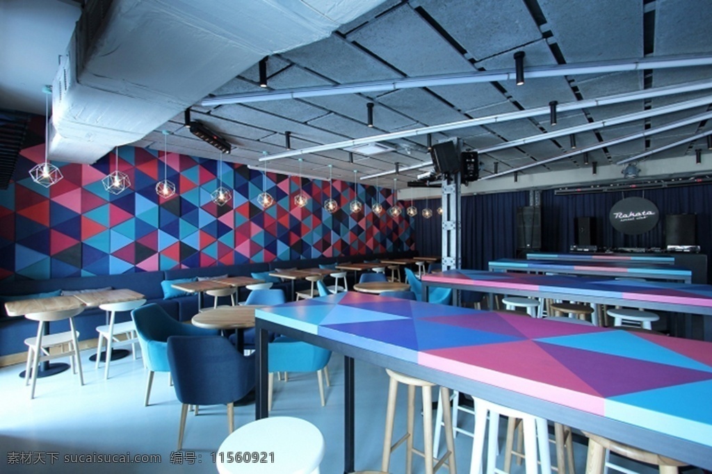 个性 咖啡厅 灰色 地板砖 装修 效果图 不规则吊顶 彩色墙壁 长方形餐桌 个性吊灯 桌椅