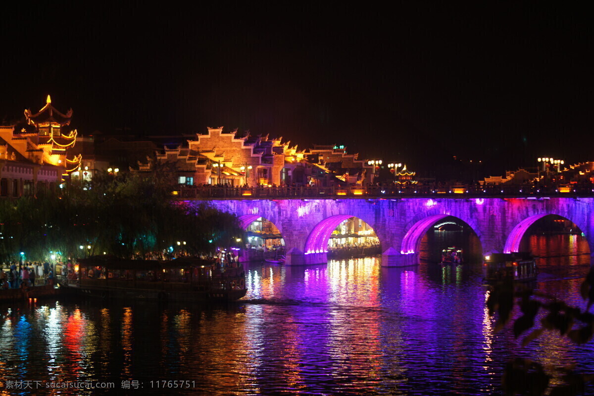紫色 夜景 镇远 河 大桥 人文 桥梁 风光 旅游摄影 国内旅游