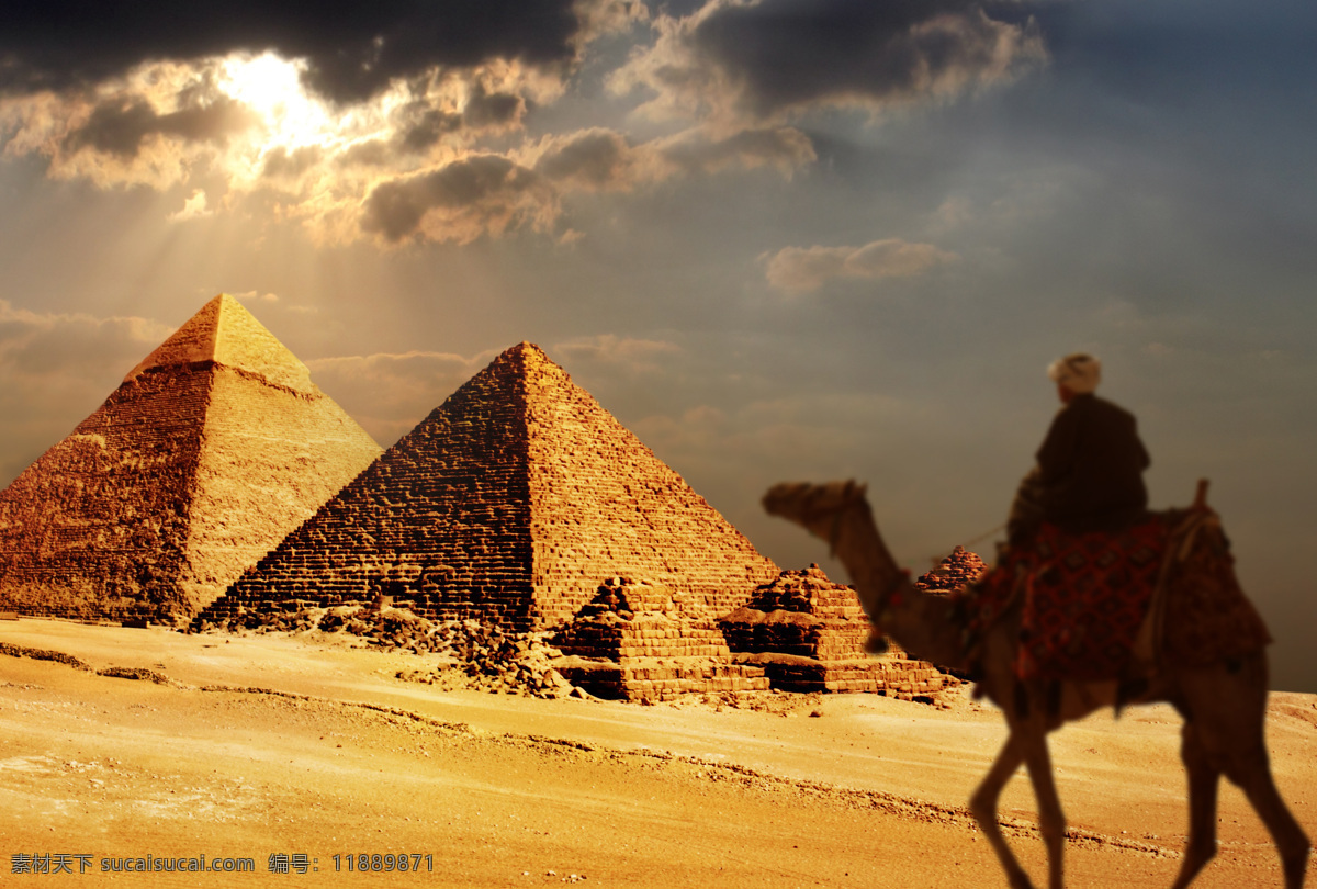 骑 骆驼 人物 金字塔 骑骆驼 埃及旅游景点 美丽风景 文明古迹 名胜古迹 建筑设计 埃及金字塔 风景图片