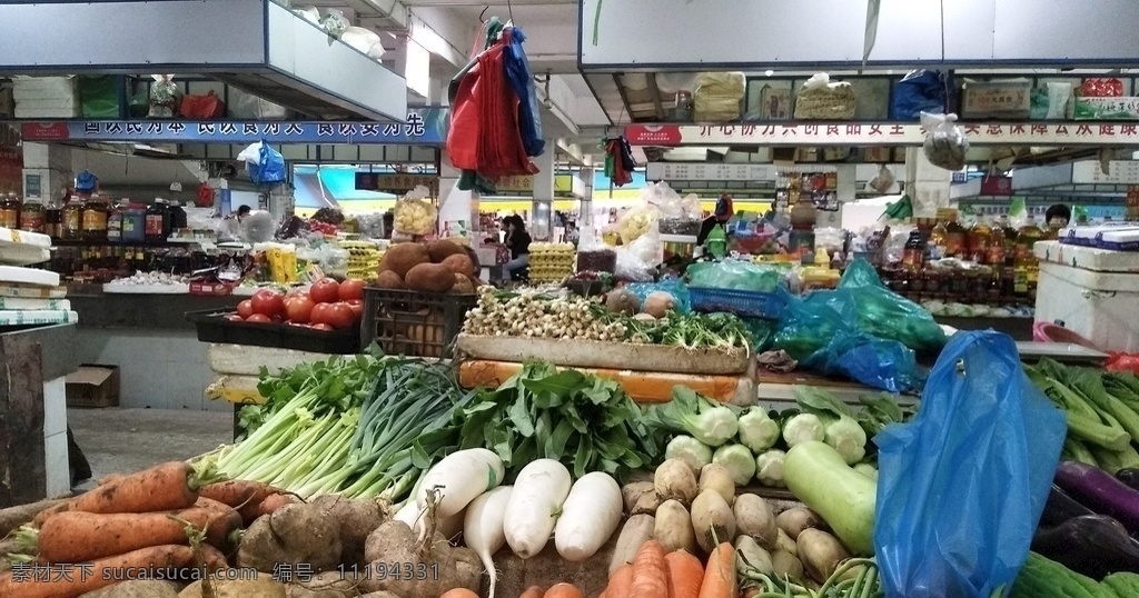 市场的菜摊 市场 菜摊 蔬菜摊 买菜 青菜