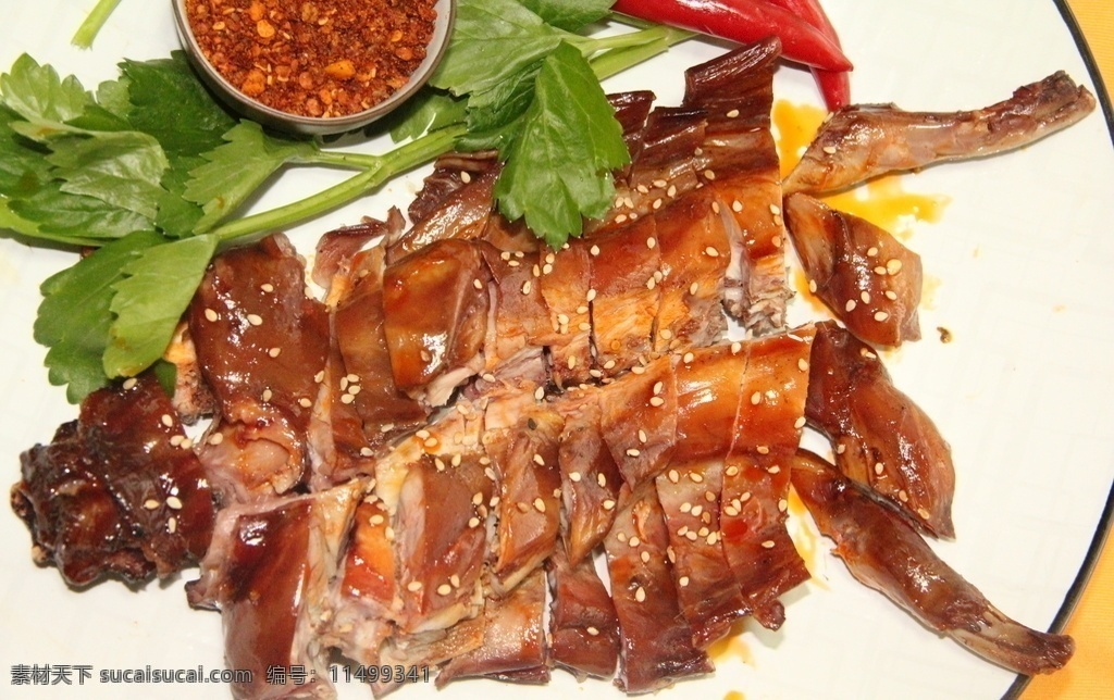 卤肉排骨 羊排 牛排 肉品 凉菜 精品凉菜 精美凉菜 美食 芝麻 食品 餐饮 排骨 餐饮美食 传统美食