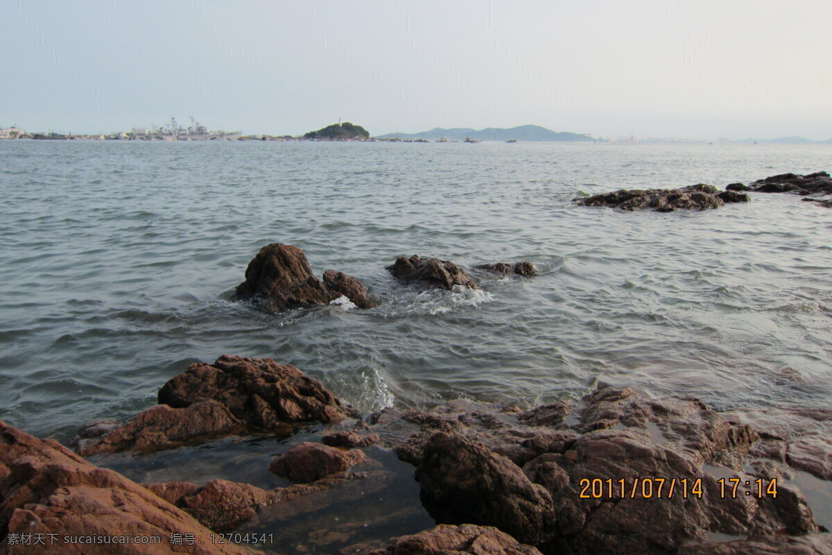 青岛海边 海边 风景 青岛 岩石 海风 国内旅游 旅游摄影