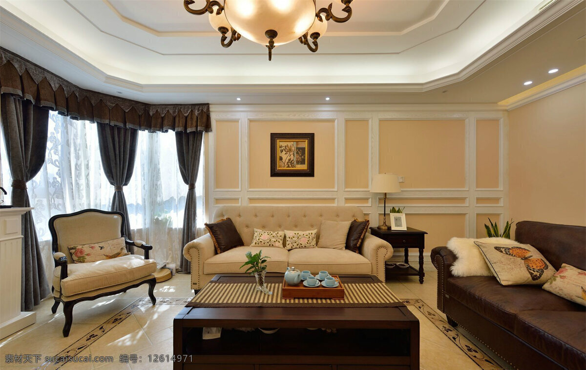 欧式 客厅 浅黄色 沙发 装修 效果图 白色射灯 方形茶几 花纹地毯 灰色地板砖 水晶吊灯