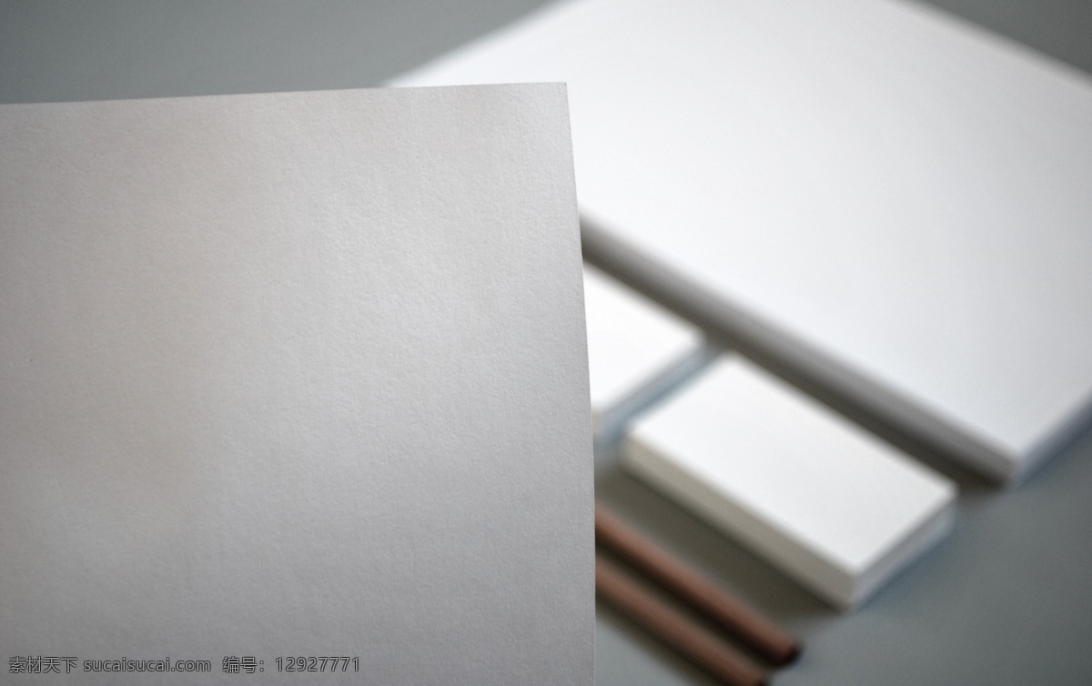 纸张 模版 效果图 智能 贴图 样机 纸张设计 智能贴图 灰色