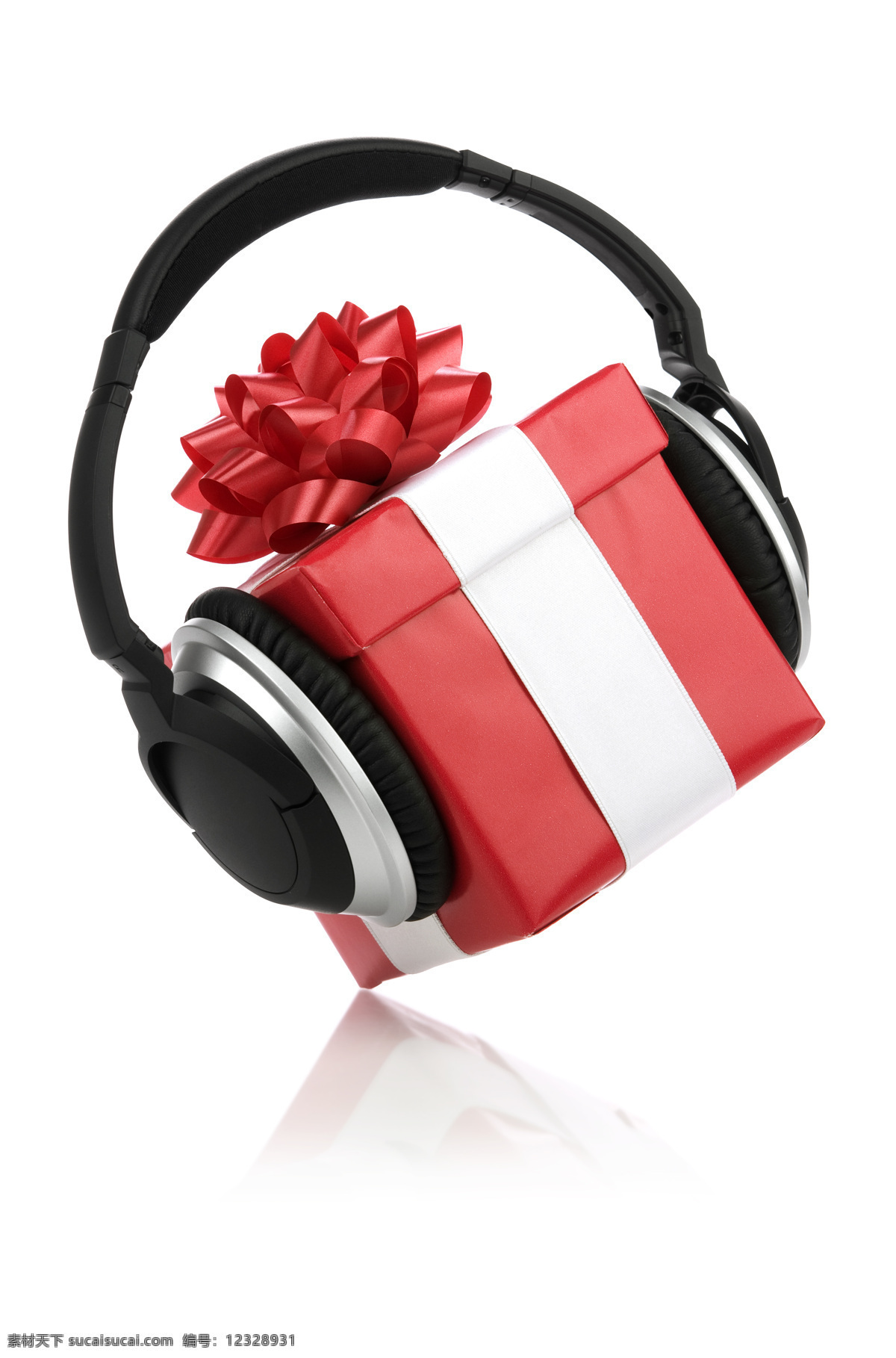 戴耳机的礼盒 耳机 耳机摄影 耳机素材 音乐 礼盒 礼物 礼品 影音娱乐 生活百科 白色