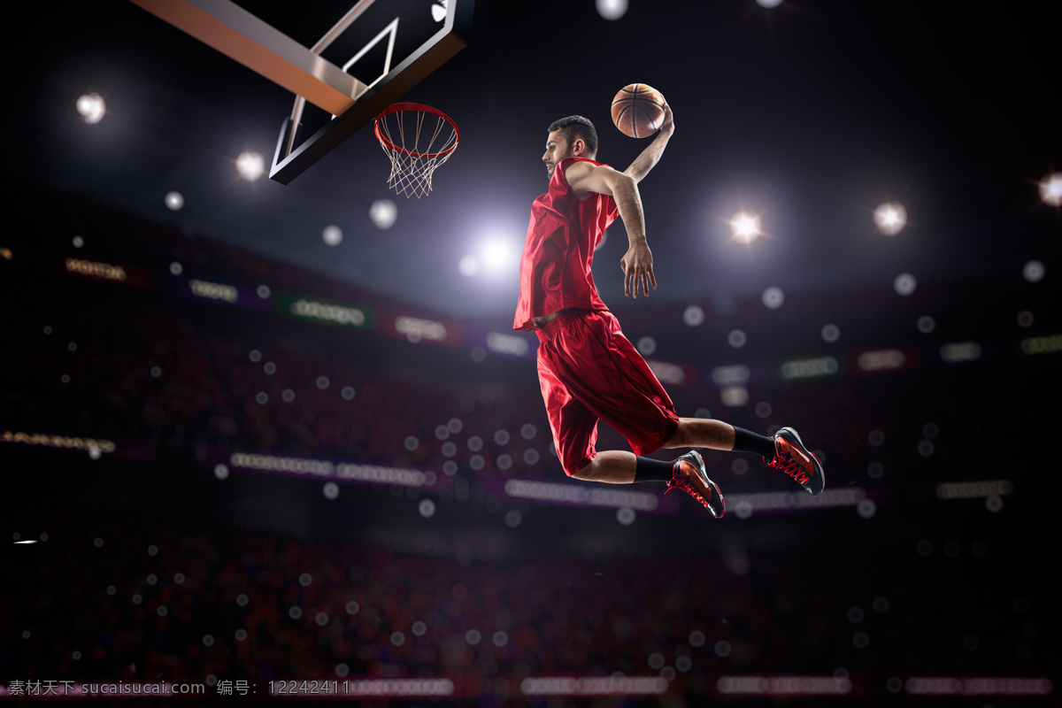 穿着 红色 衣服 准备 投篮 运动员 球场 篮球运动 体育赛事 球赛 体育运动 生活百科 黑色