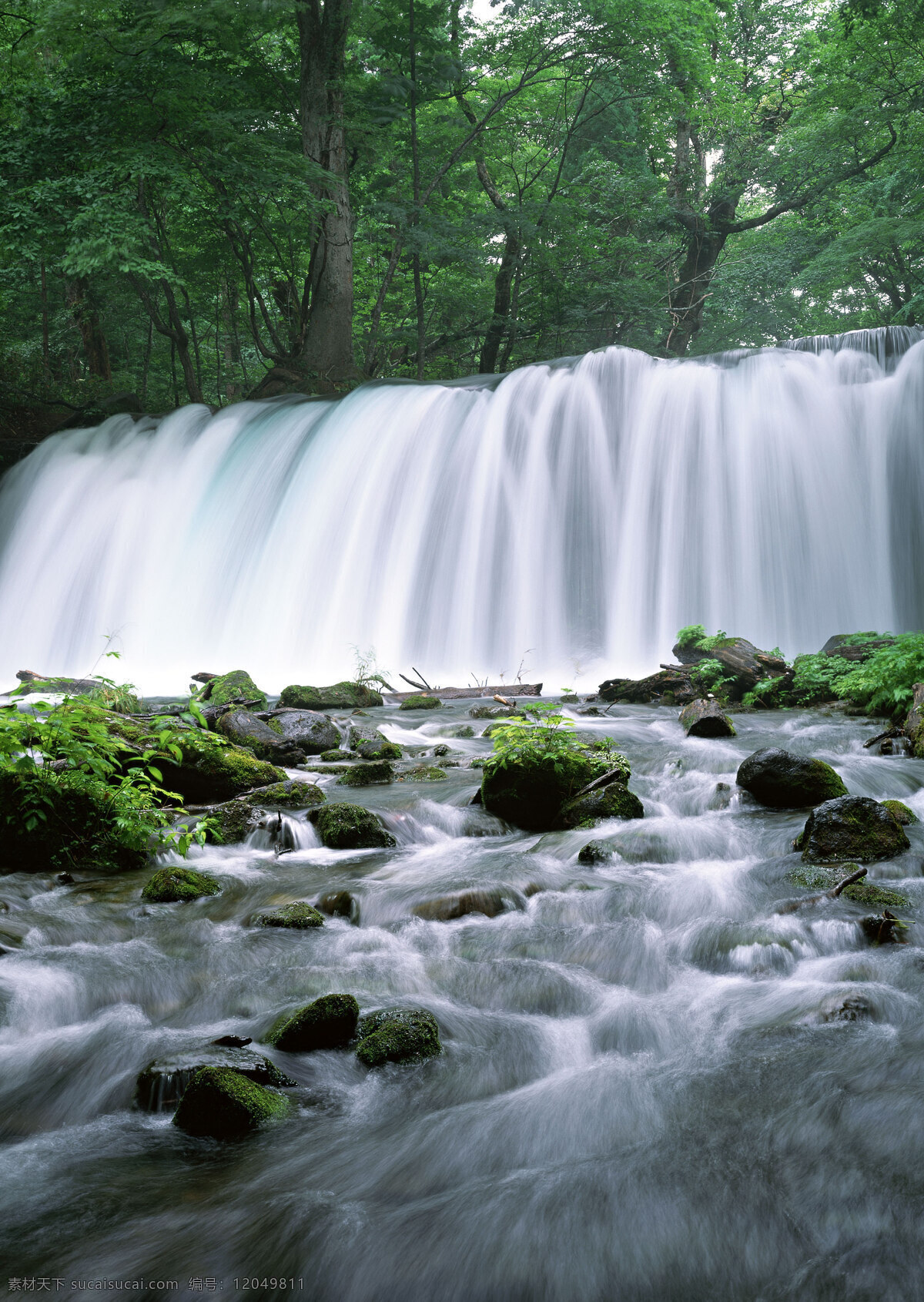 瀑布图片素材 自然 风景 瀑布 水花 水雾 溅出 湍急 急流 岩石 瀑布图片 风景图片