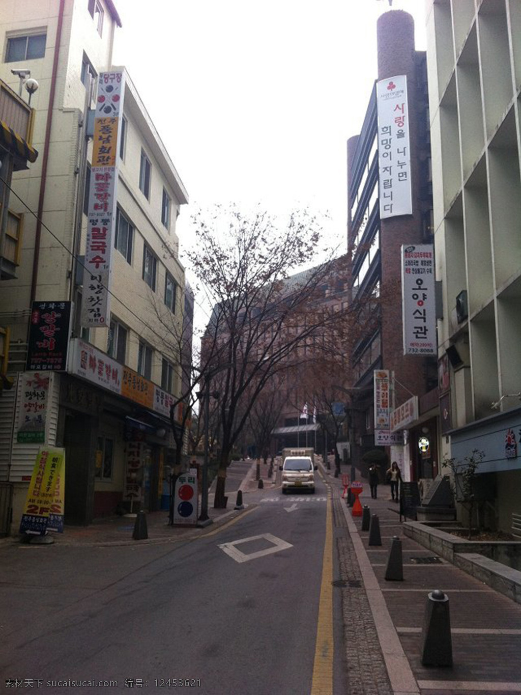 韩国的街道 韩国 首尔 街道 建筑 楼 旅游摄影 国外旅游