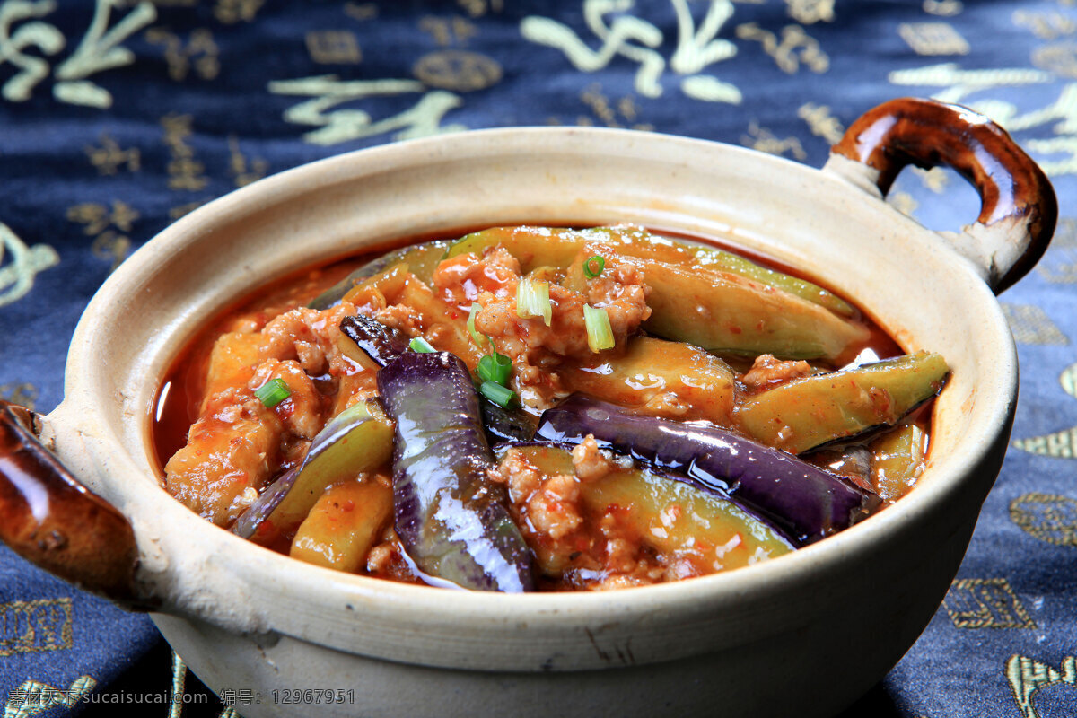 鱼香茄子煲 传统美食 高清图片 热菜 本帮菜 家常菜 茄子 鱼香味 餐饮美食