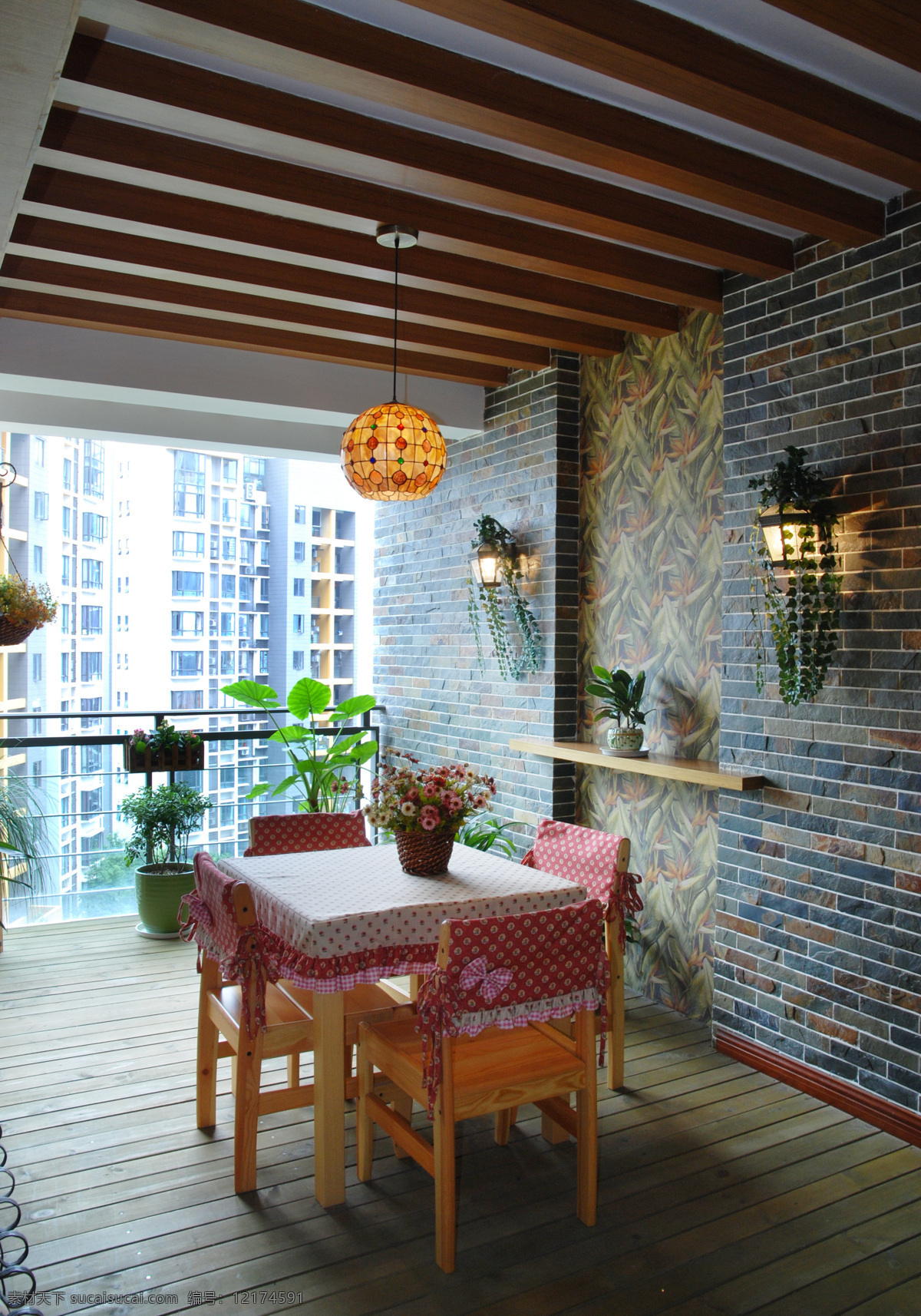 简约 风 室内设计 条纹 吊顶 效果图 现代 家装 家居 家具 餐桌 台灯 吊灯 条纹吊顶