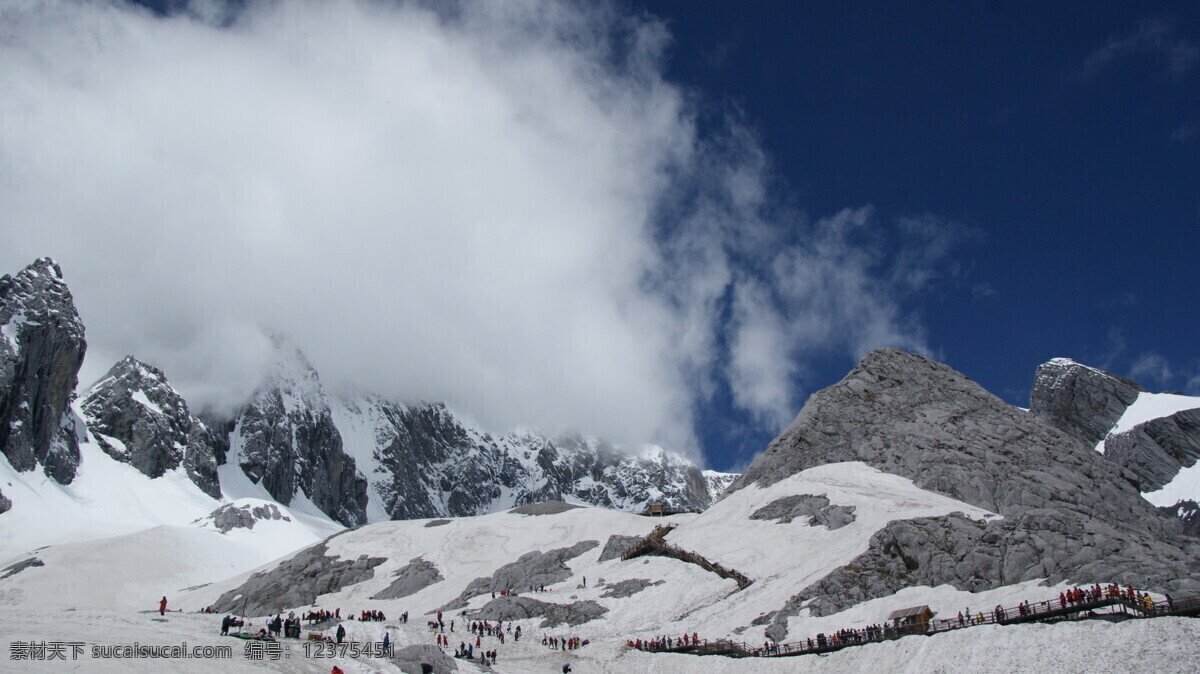 云龙 雪山 美丽风景 云南丽江 云龙雪山 雪山巅峰 风景 生活 旅游餐饮