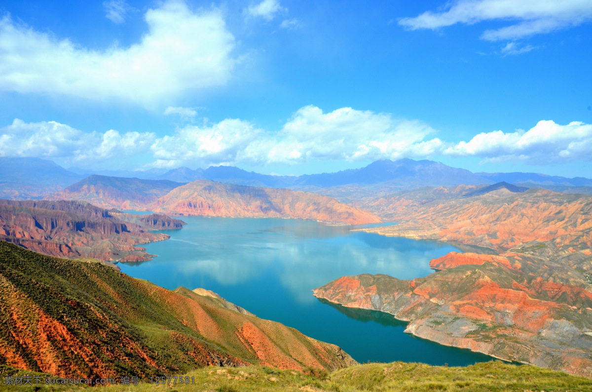 普达措公园 普达措 甘南 森林公园 湖泊 蓝天 旅游摄影 国内旅游