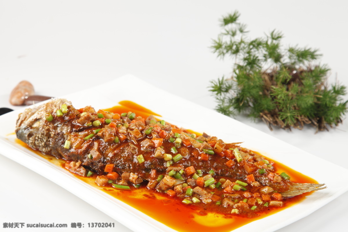 臊子烧大黄鱼 鱼 烧黄鱼 酱烧黄鱼 臊子鱼 黄鱼 餐饮美食 传统美食