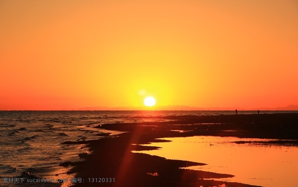 夕阳 日落 太阳下山 夕阳照 唯美夕阳 察尔汗盐湖 盐湖 湖 察尔汗 格尔木 青海 盐滩 青海盐湖 格尔木盐湖 盐矿 青海风景 青海旅行 青海美景 茶卡 茶卡盐湖 蓝天白云 唯美的风景 唯美的风光 唯美盐湖 中国大盐湖 大盐湖 达布逊盐湖 自然景观 风景名胜
