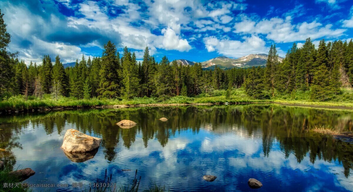 清澈 湖水 蓝天 白云 风景区 森林 4k 4k图片 壁纸 风景自然风光 3d设计