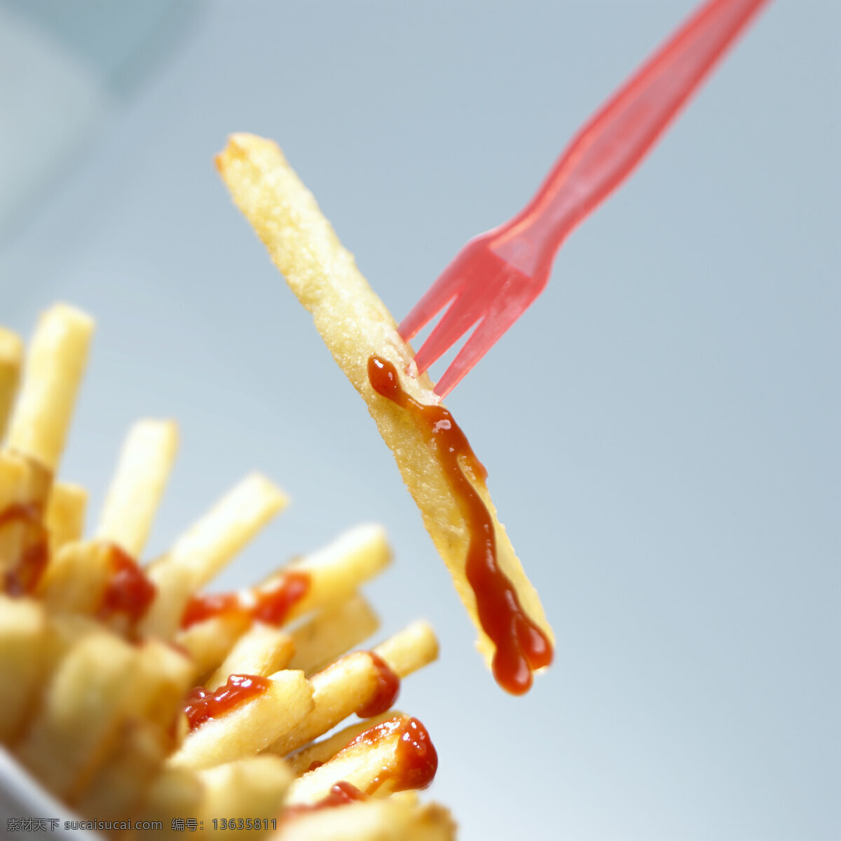 粘 酱 薯条 国外美食 莎拉 面包 外国美食 餐饮美食 糕点