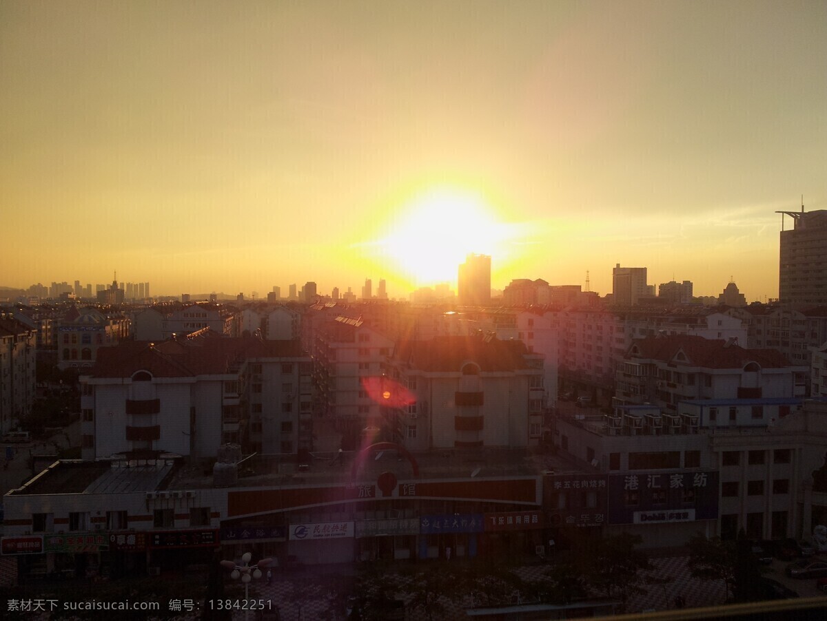 傍晚 城市 剪影 建筑 建筑景观 夕阳 自然景观 傍晚城市 psd源文件