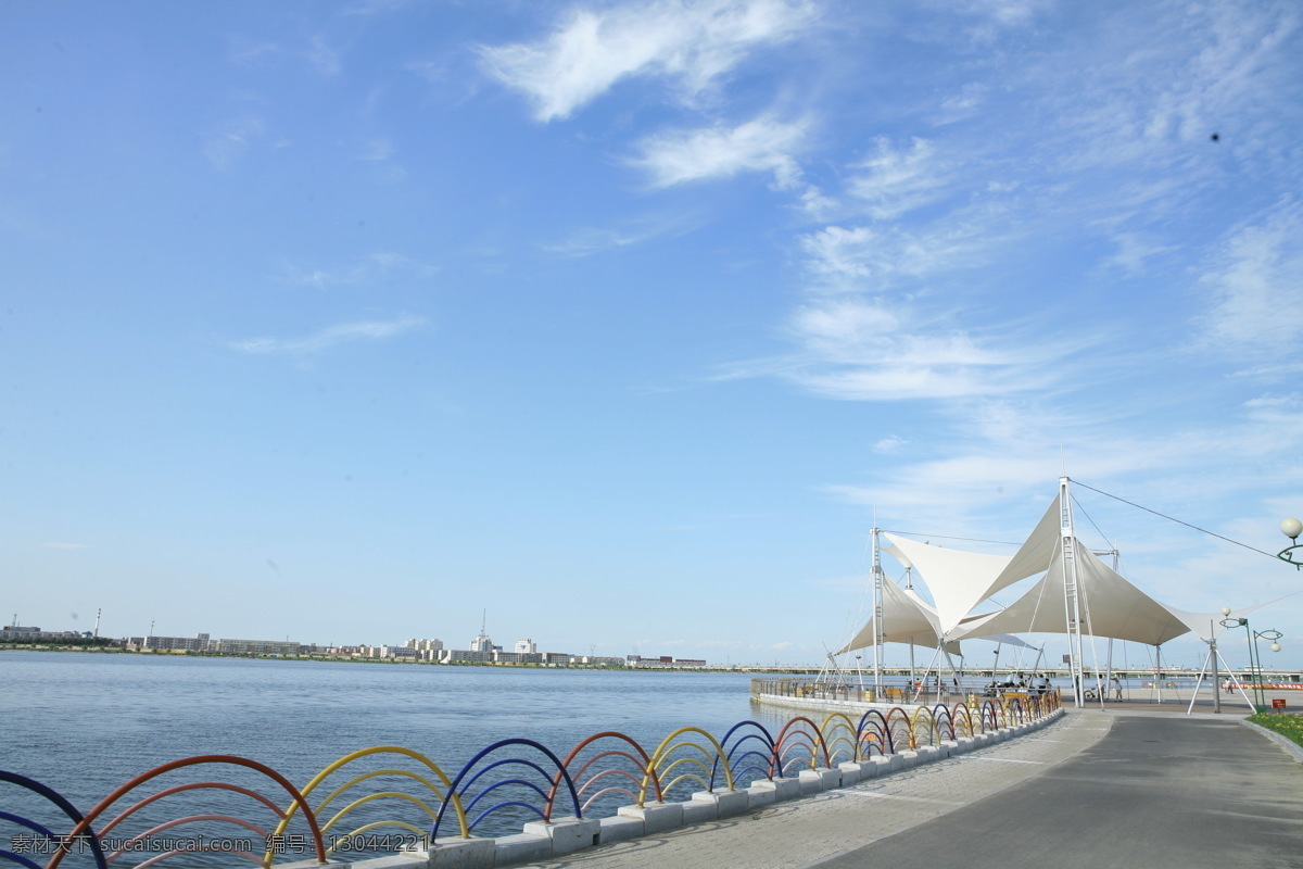 海岸 海景图片 蓝天 人物摄影 人物图库 摄影图库 自然风景 湿地风景 蔚蓝 高清晰 湿地 风景 自然景观 生活 旅游餐饮