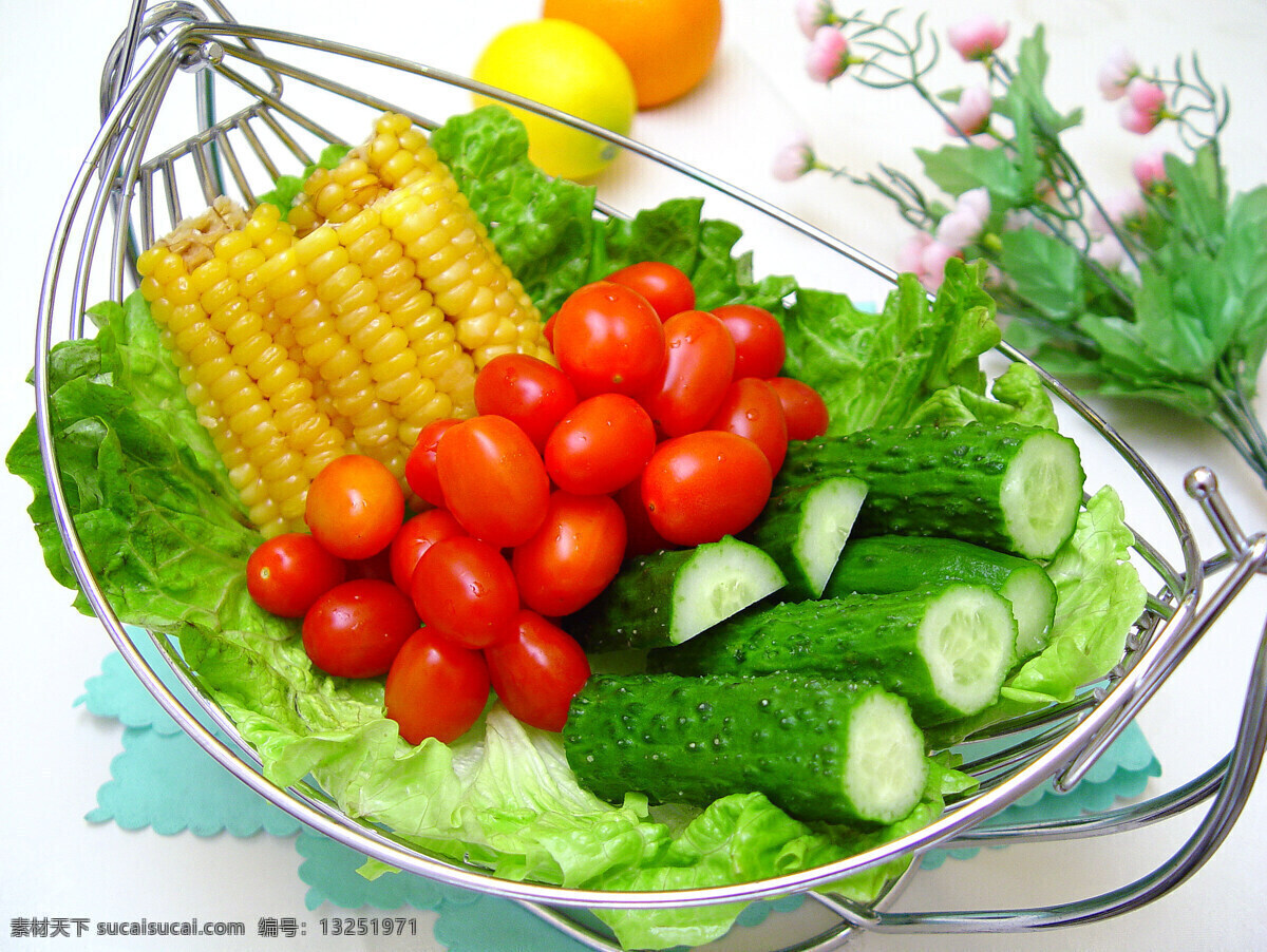 菜篮子 玉米 生菜 黄瓜 圣女果 番茄 精美菜肴 传统美食 餐饮美食