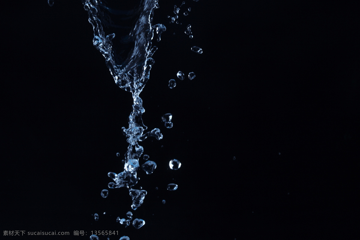 动感水花 飞溅的水花 蓝色水珠 水波 水波纹 水滴 水痕 水花 水珠 动态水花 水迹 水花图片 漂亮的水花 水花特写 水花飞溅 蓝色的水花 水珠水花水滴 自然风景 自然景观 psd源文件