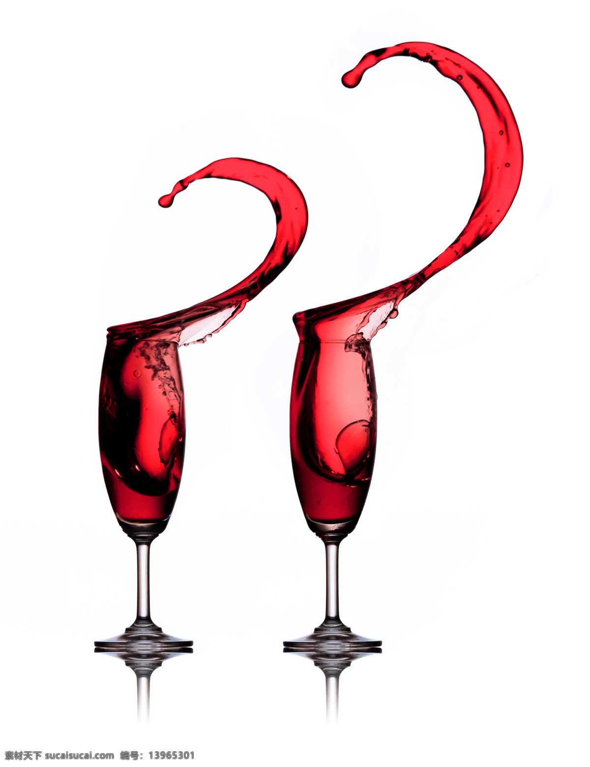 红色 酒杯 爱心 香槟酒 浪漫 火焰图片 生活百科