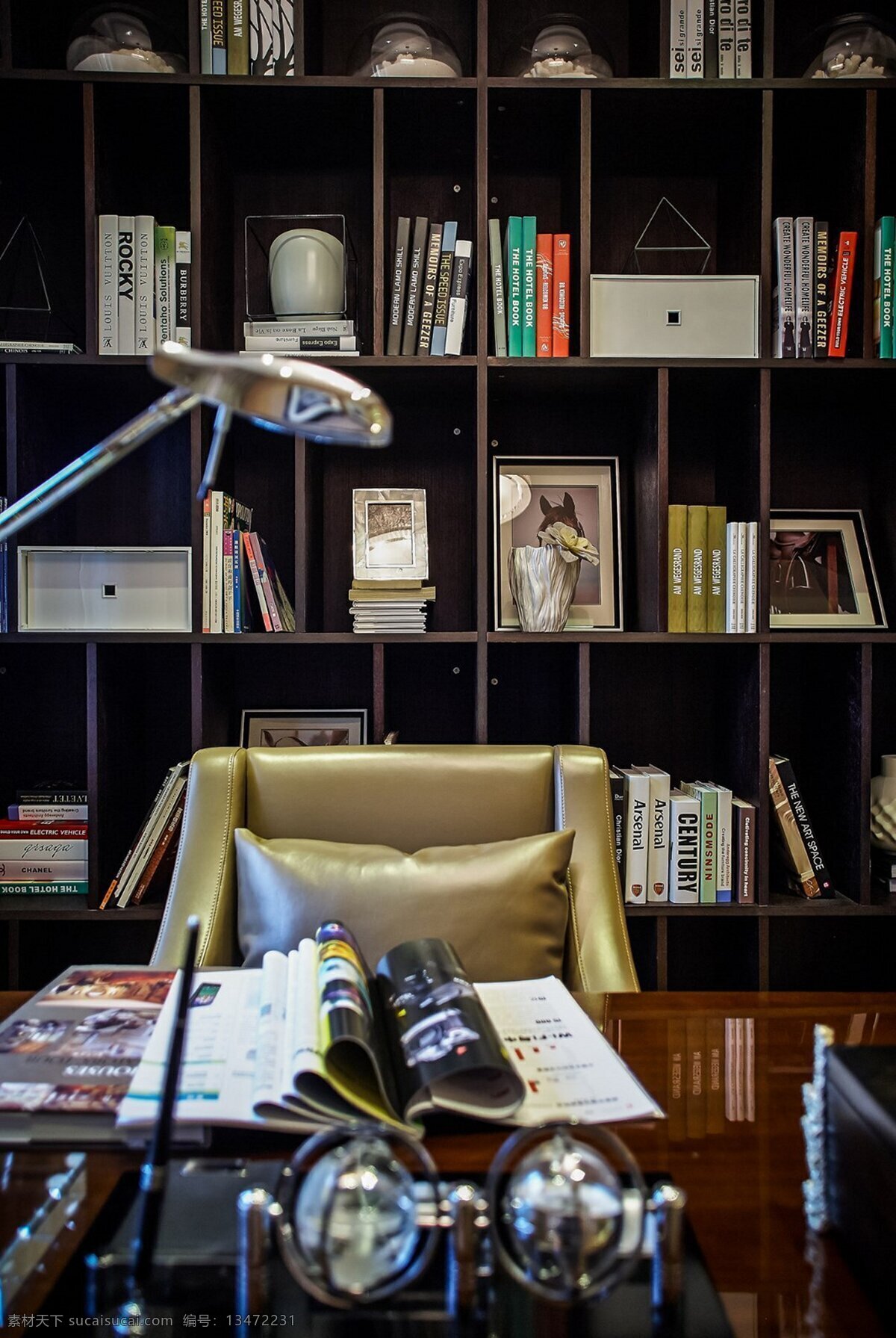现代 室内 书房 效果图 家居 家居生活 室内设计 装修 家具 装修设计 环境设计 生活百科 书柜 书桌 书本