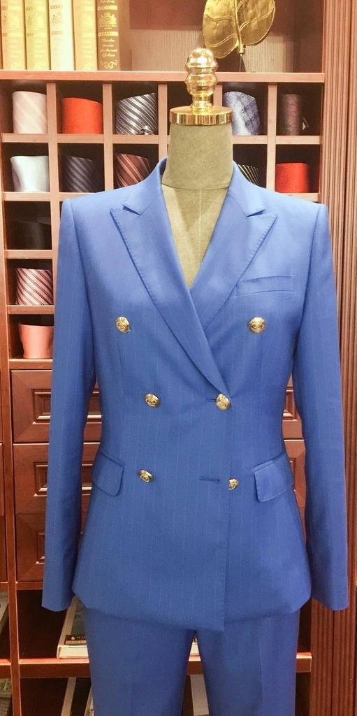 订制女西服 定制 西服 女西服 女装 服装 订制 定制女西服 生活百科 生活素材