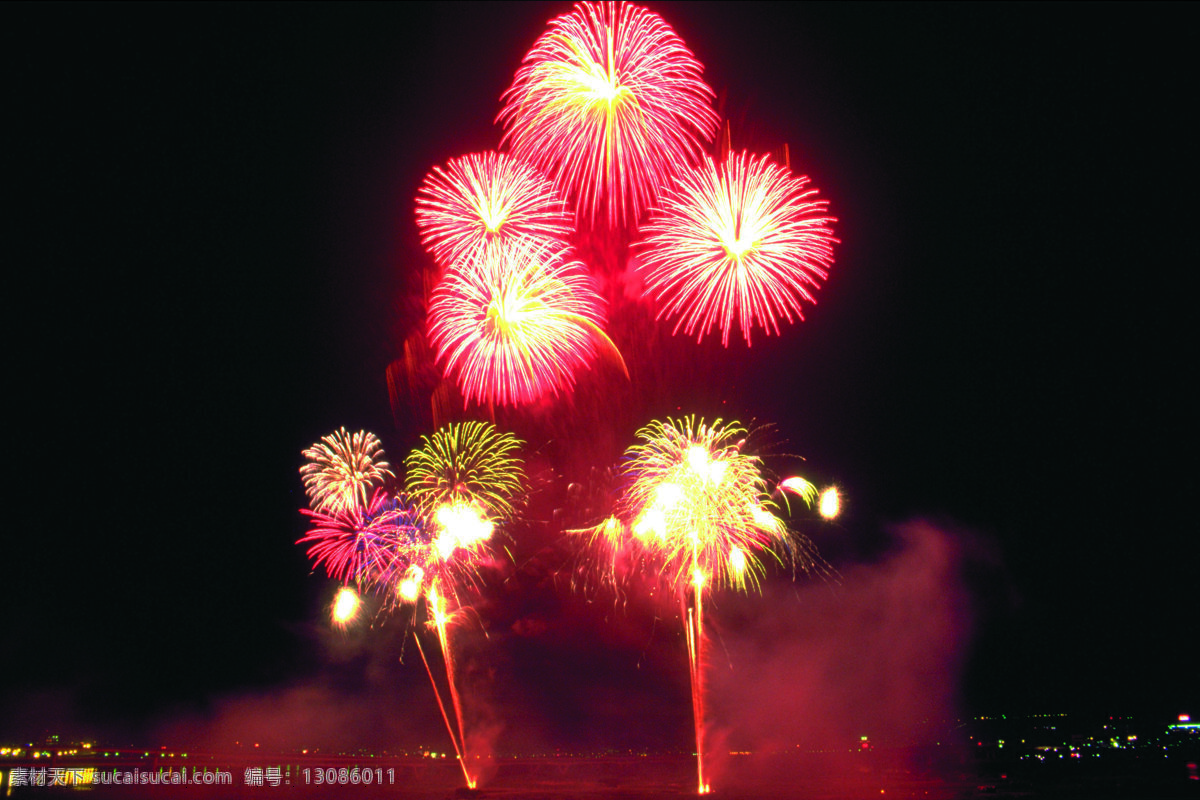 礼花 多姿 礼炮 炮竹 烟花 烟花图片 焰火 夜景 花火 卡通 动漫 可爱