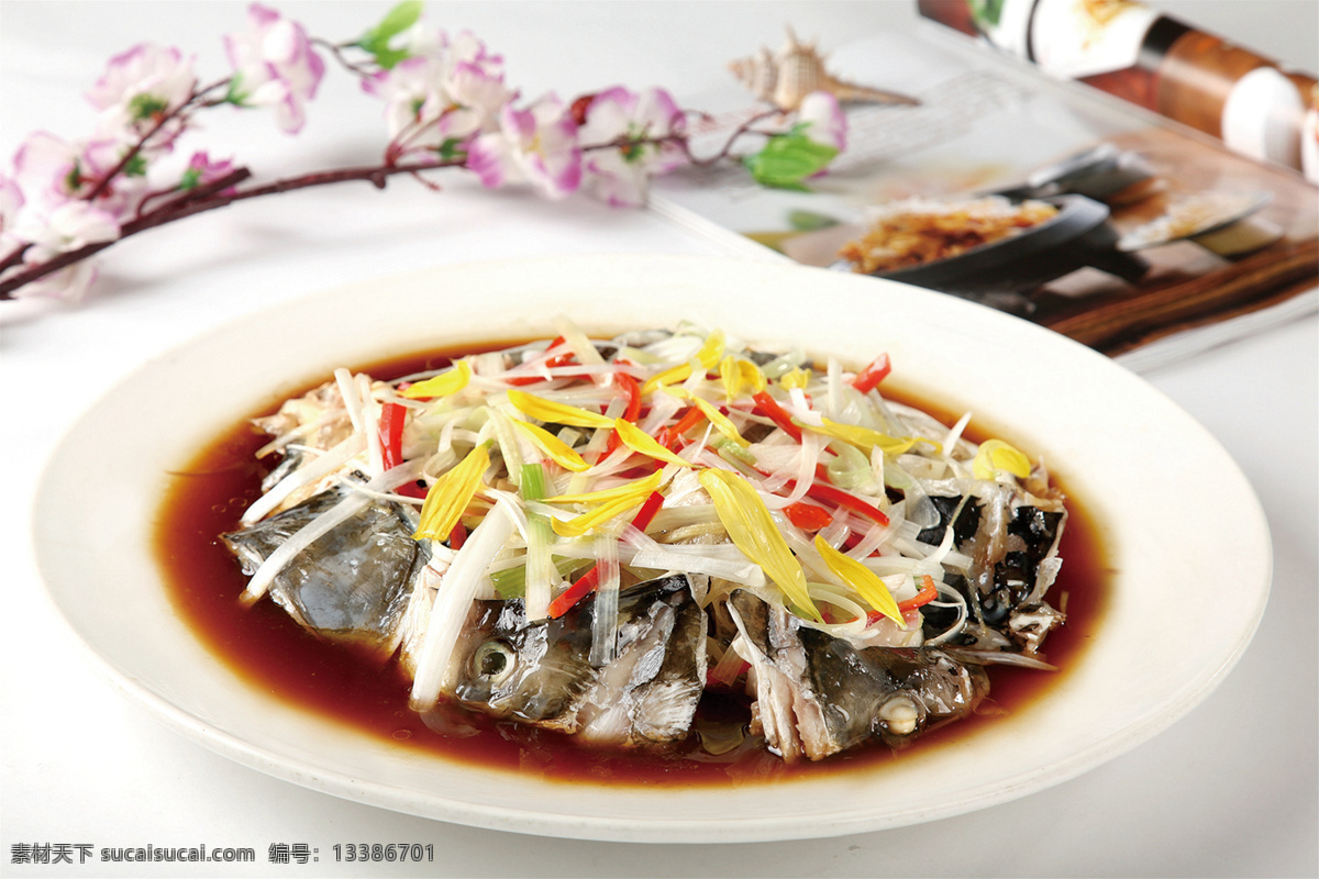 姜丝扒鱼脸 美食 传统美食 餐饮美食 高清菜谱用图