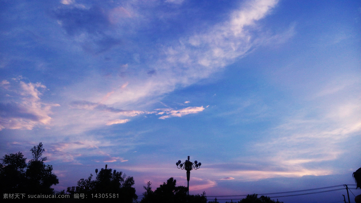 天空 蓝天 白云 彩云 云彩 树木 自然风景 自然景观