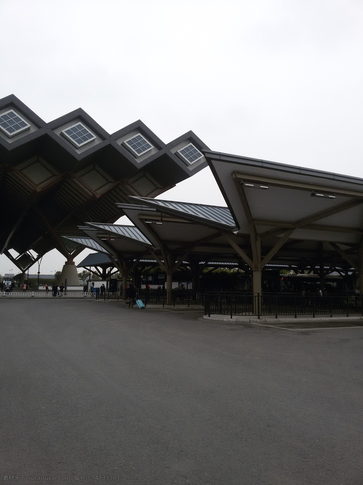 苏州火车站 苏州建筑 建筑风景 火车站 广场 自然景观 建筑景观 白色
