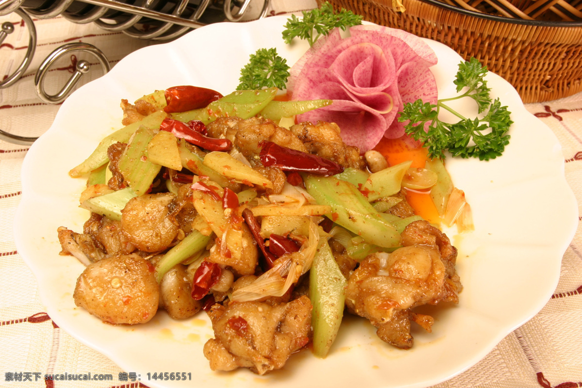 干煸牛蛙 牛蛙 传统美食 餐饮美食