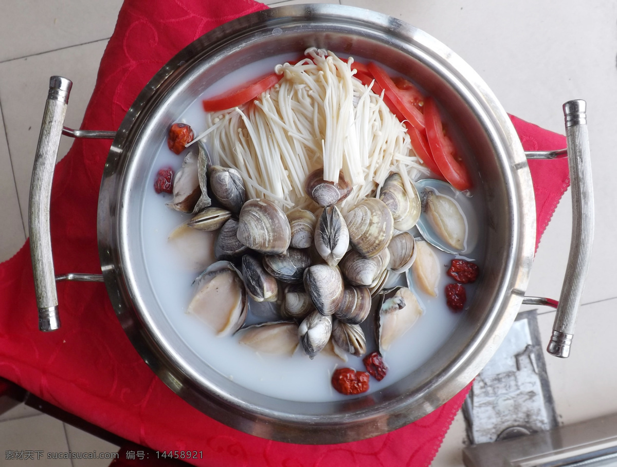 海鲜锅仔 海鲜 金针菇 西红柿 红枣 汤 秘制汤 传统美食 餐饮美食